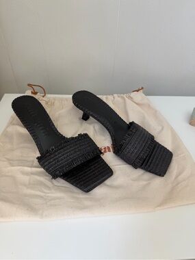 Cult Gaia Ada Sandals - Black Square-Toe Raffia Slide Heels